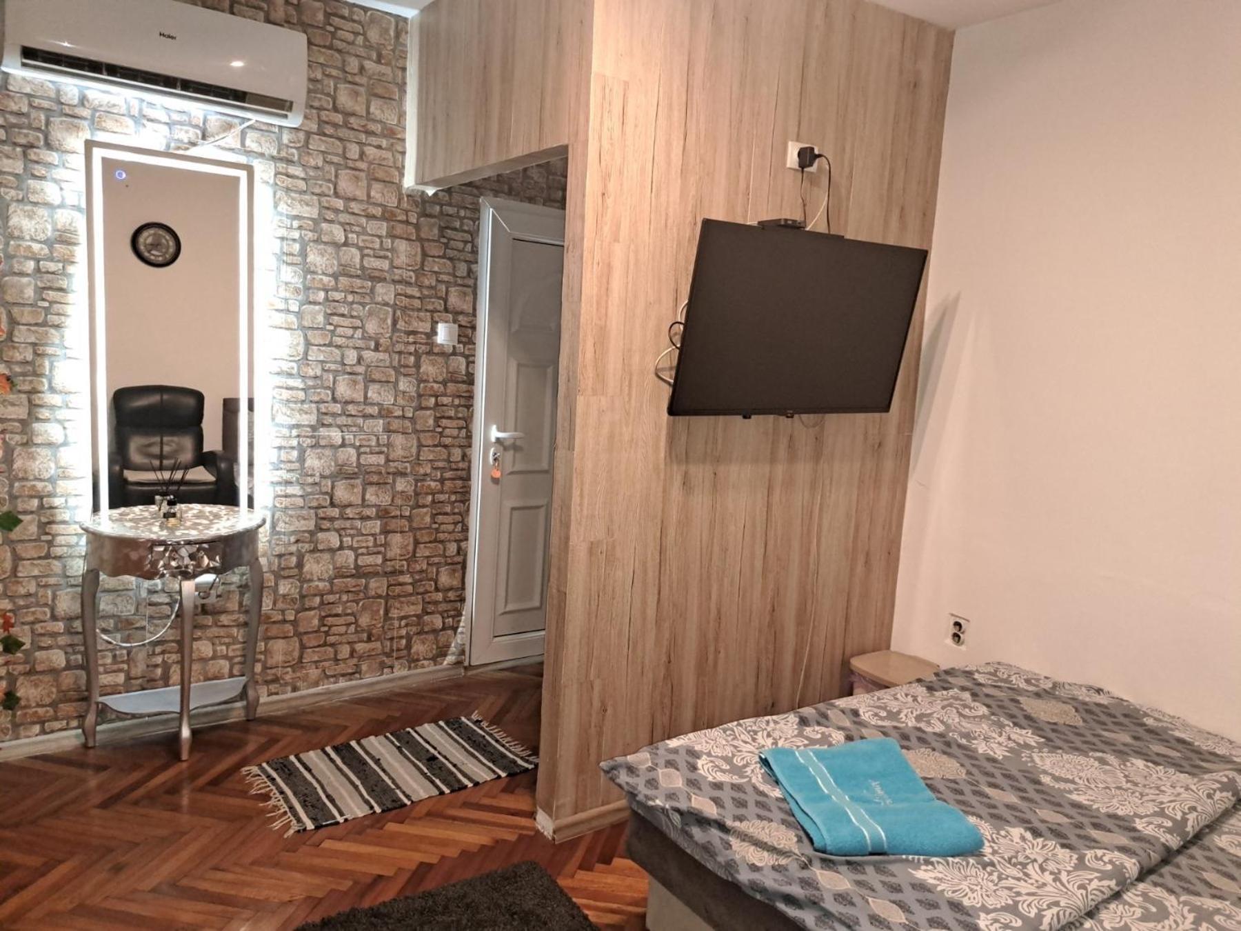 Apartman En Dusanovac Exterior photo