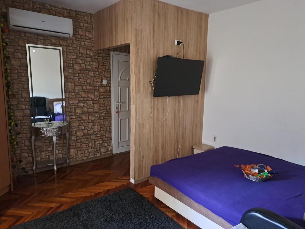 Apartman En Dusanovac Exterior photo