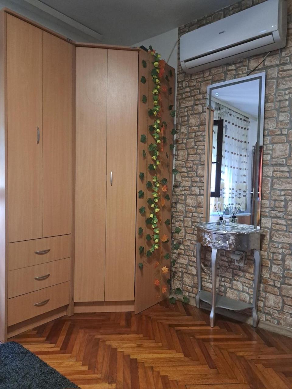 Apartman En Dusanovac Exterior photo