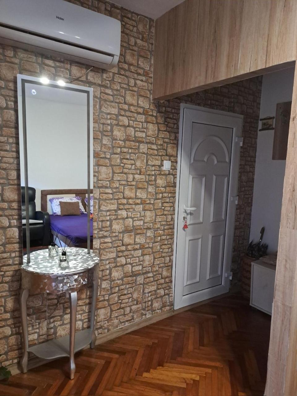 Apartman En Dusanovac Exterior photo